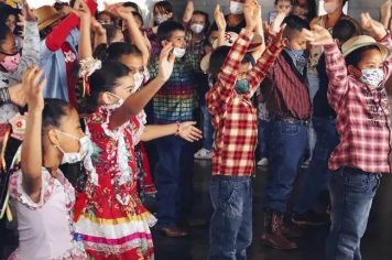 Foto - Festa Junina (ferezin).