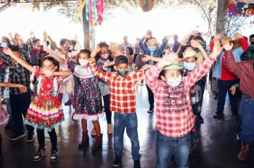 Foto - Festa Junina (ferezin).