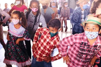 Foto - Festa Junina (ferezin).