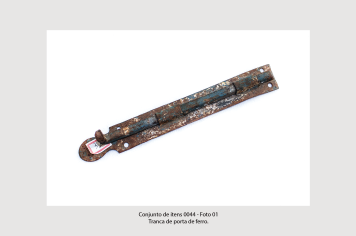 Foto - 2 - Ferramentas, utensílios diversos e estrutura PT.1