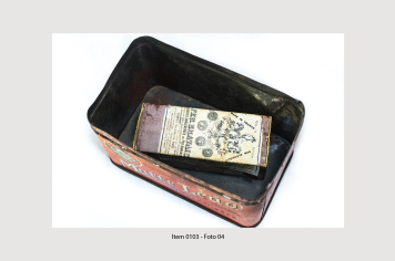 Foto - 6 - Armazenamento_caixas - baús - latas