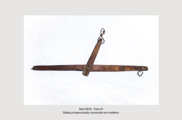 Foto - 2 - Ferramentas, utensílios diversos e estrutura PT.1