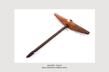 Foto - 4 - Ferramentas, utensílios diversos e estrutura PT.3