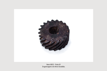 Foto - 3 - Ferramentas, utensílios diversos e estrutura PT.2