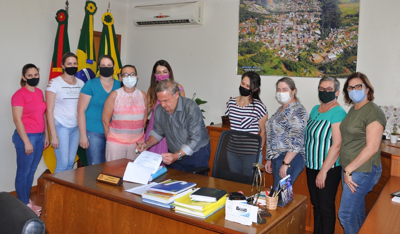Aratiba adere ao sistema de ensino Aprende Brasil