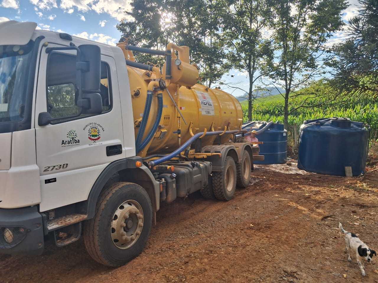 PREFEITURA DE ARATIBA ATUA DE FORMA INTENSA PARA AMENIZAR OS EFEITOS DA ESTIAGEM