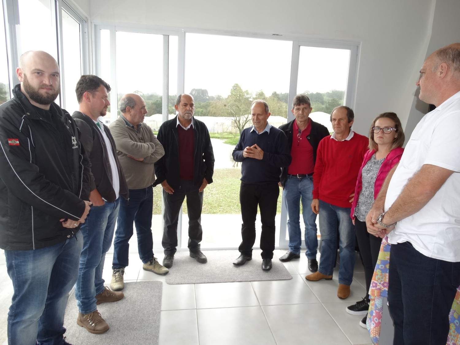 Representantes da agricultura de Aratiba visitam a EMBRAPA Clima Temperado - Pelotas com objetivo de firmar parcerias na área da Agroecologia