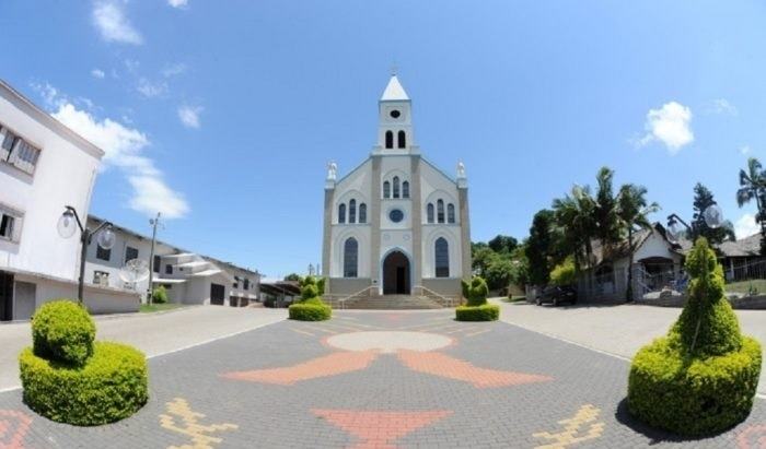 Paróquia São Tiago Realiza Festa de Seu Padroeiro.