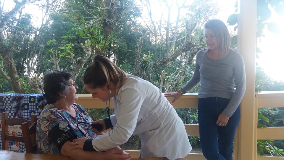 Secretaria de Saúde realiza visitas domiciliares no interior de Aratiba