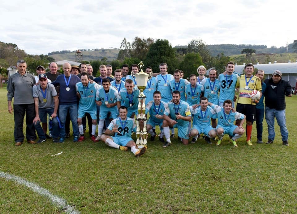 Aratiba conheceu neste domingo a Equipe Campeã do Campeonato Municipal de Futebol de Campo Série A.