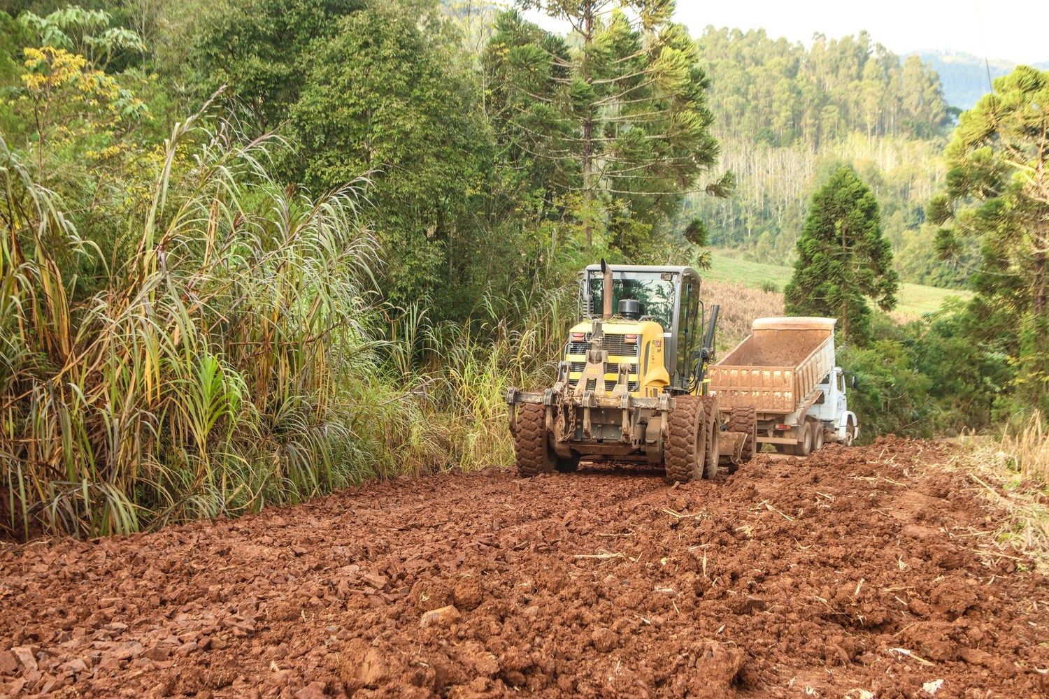 Prefeitura atua para assegurar melhor fluxo viário