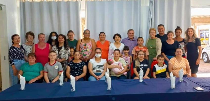 Evento reúne mulheres beneficiárias do Programa Auxílio Brasil e PAIF para confraternização no CRAS Aratiba