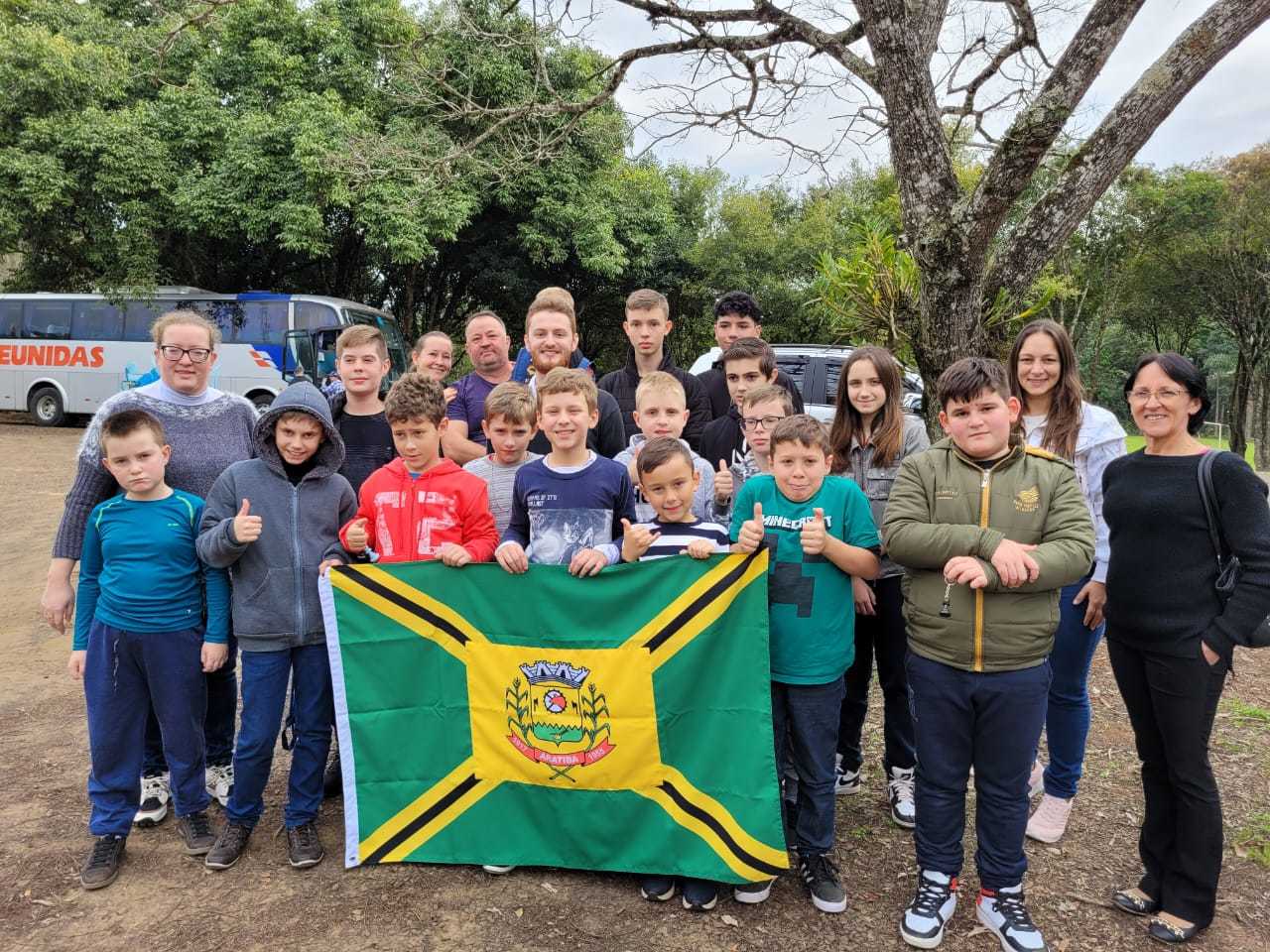 Alunos da oficina de Xadrez de Aratiba participam de torneio em SC