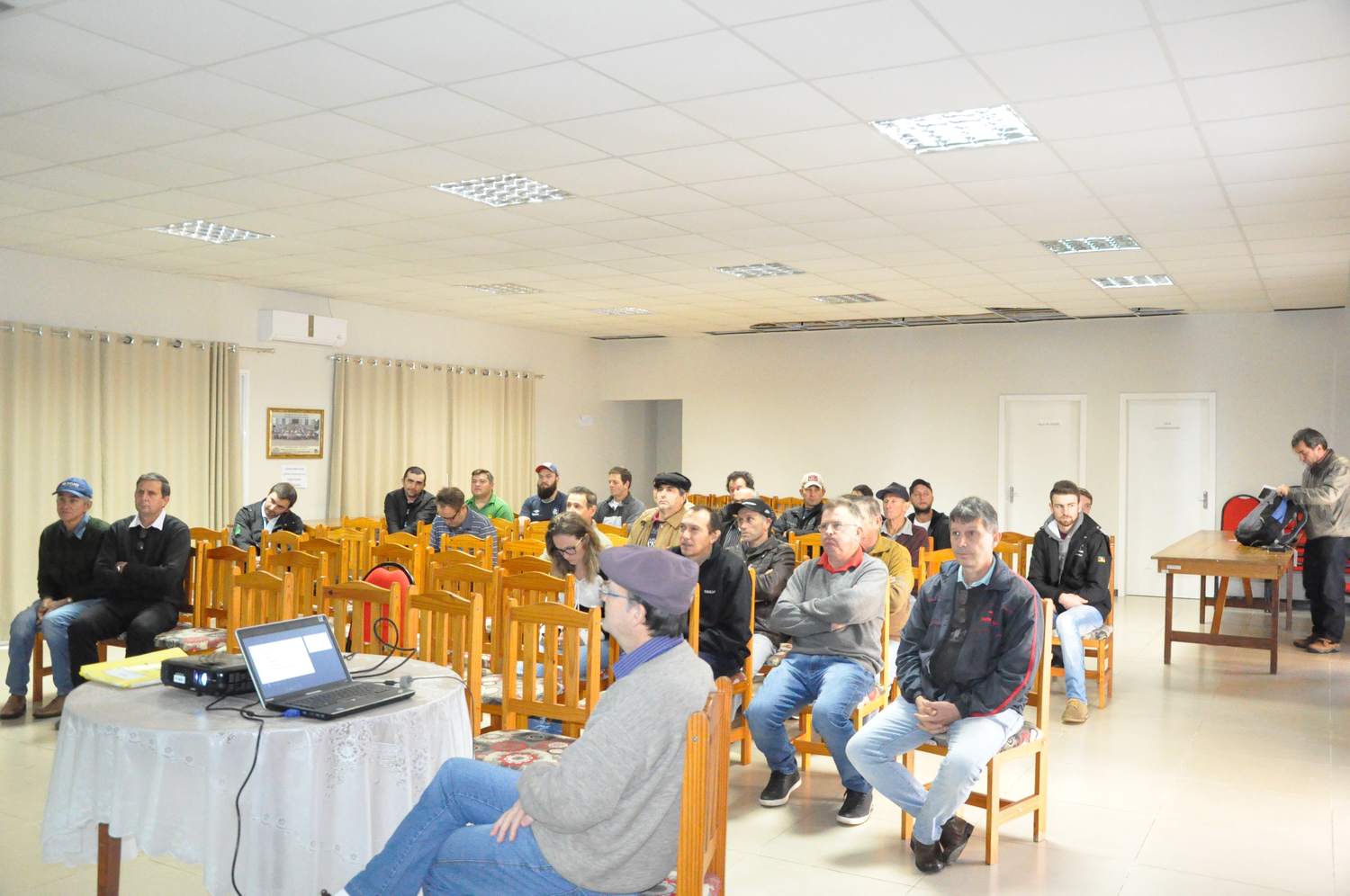 II Seminário do Programa De Armazenagem e Secagem de Grãos de Aratiba