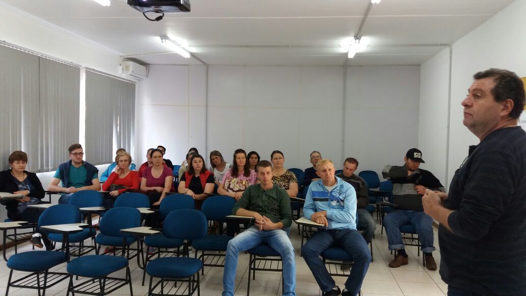 Inteligência emocional foi tema de palestra em Aratiba