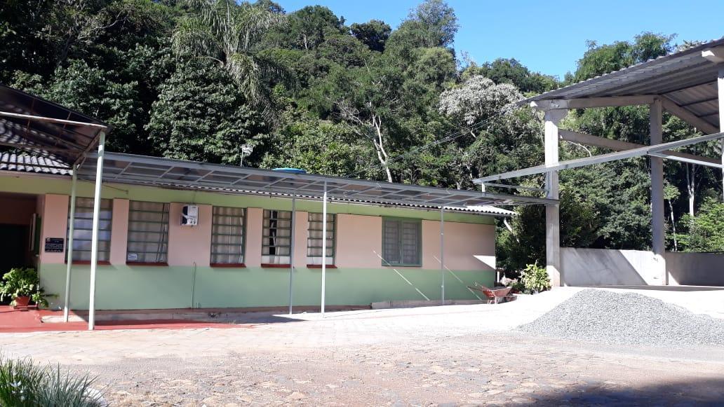 APAE Aratiba recebe recurso para melhorias na escola