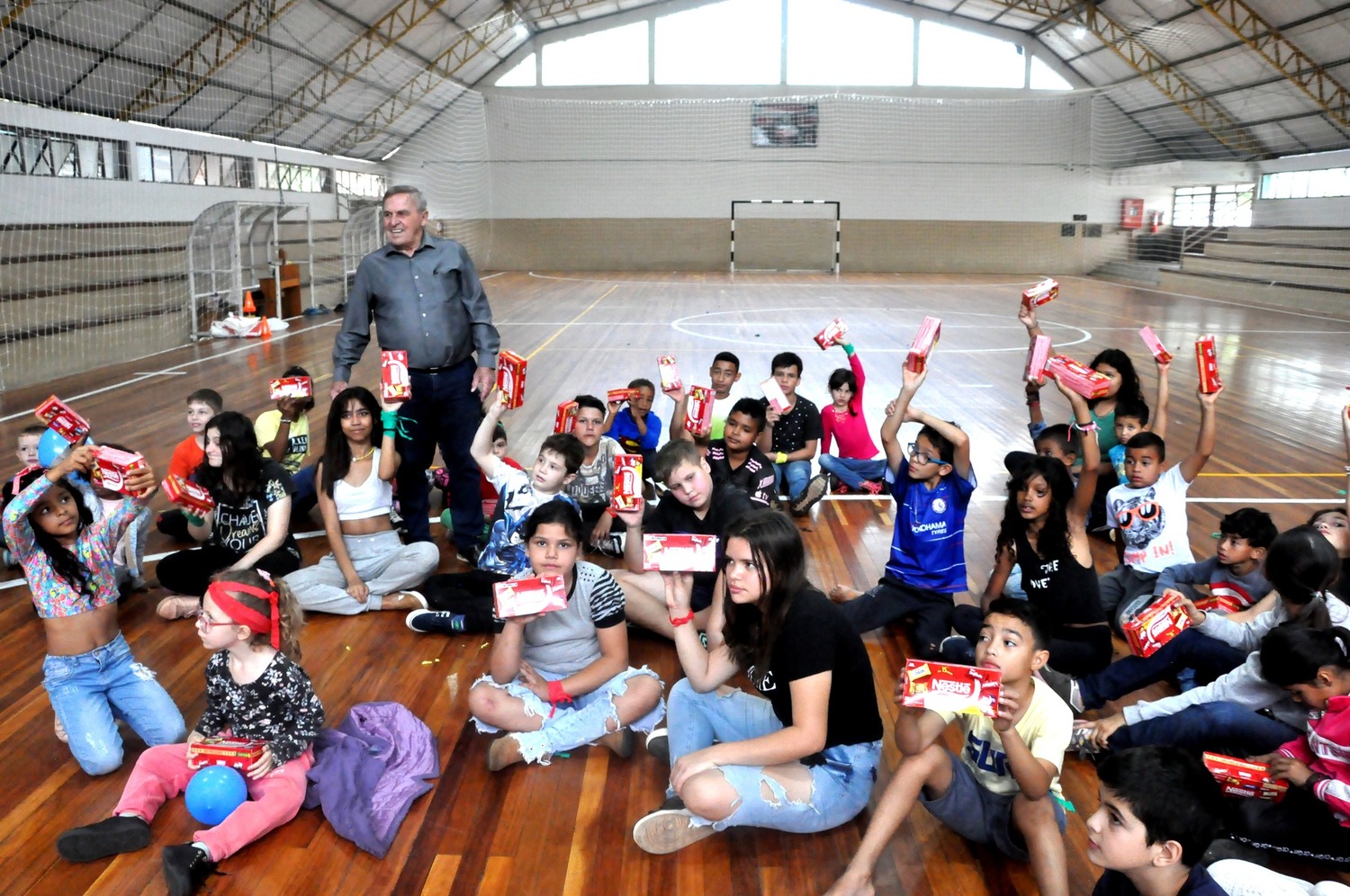 Dia da criança é marcado por evento aos atendidos pelo SFCV de Aratiba