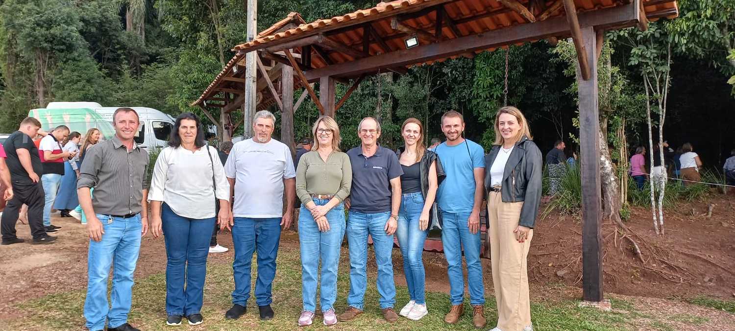 PREFEITURA DE ARATIBA PARTICIPA DE V ENCONTRO REGIONAL DE TURISMO RURAL