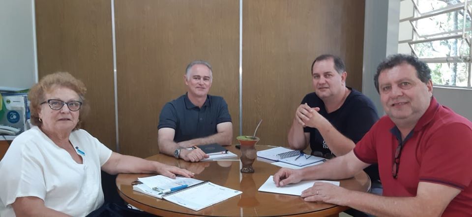 Aratiba discute turismo com o Credenor.