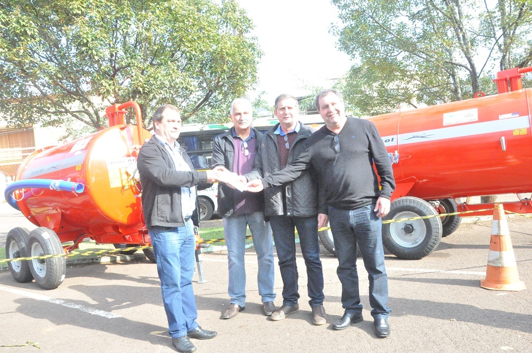 Agricultura de Aratiba passa a contar com novos equipamentos para atender os agricultores