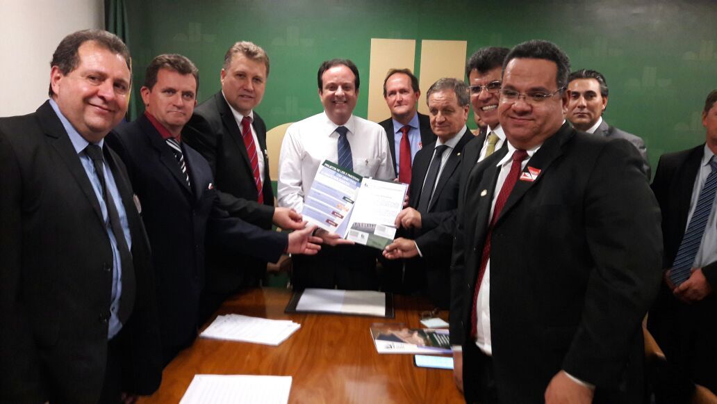 Aumento da CFURH reúne prefeitos em Brasília