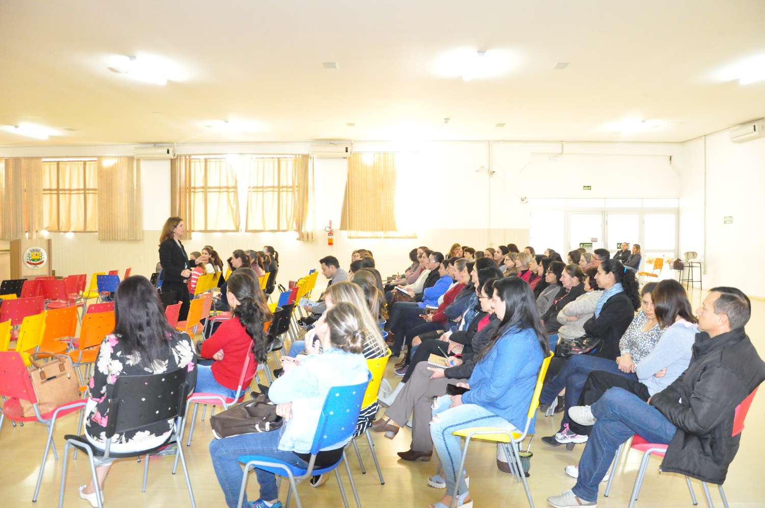 Formação continuada um diferencial para qualificação profissional e qualidade na Educação.