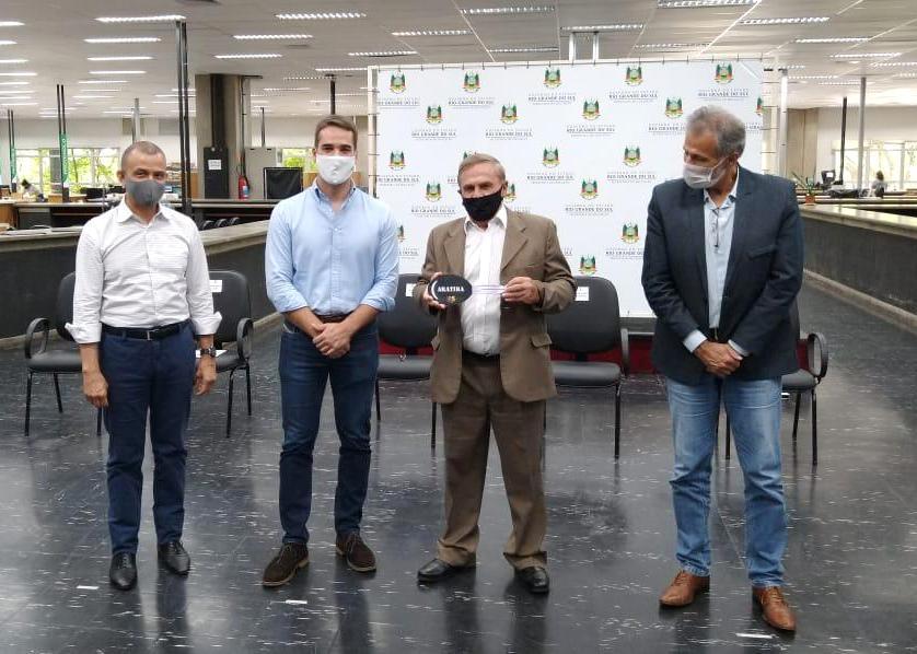 Aratiba recebe ônibus para o transporte escolar