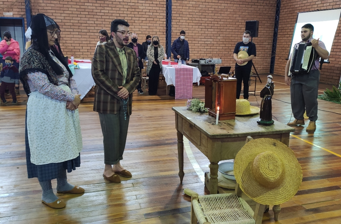 Escola Municipal São Roque promove 12º filó italiano