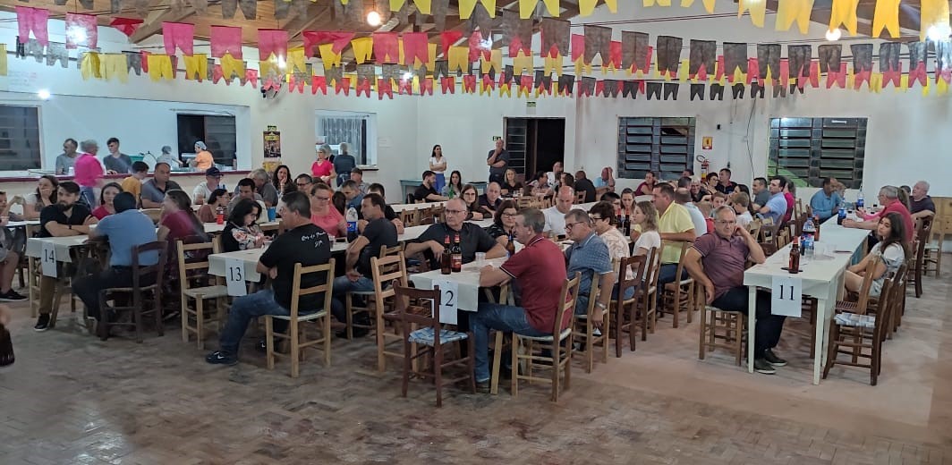 Confraternização marca o dia do Servidor Público em Aratiba