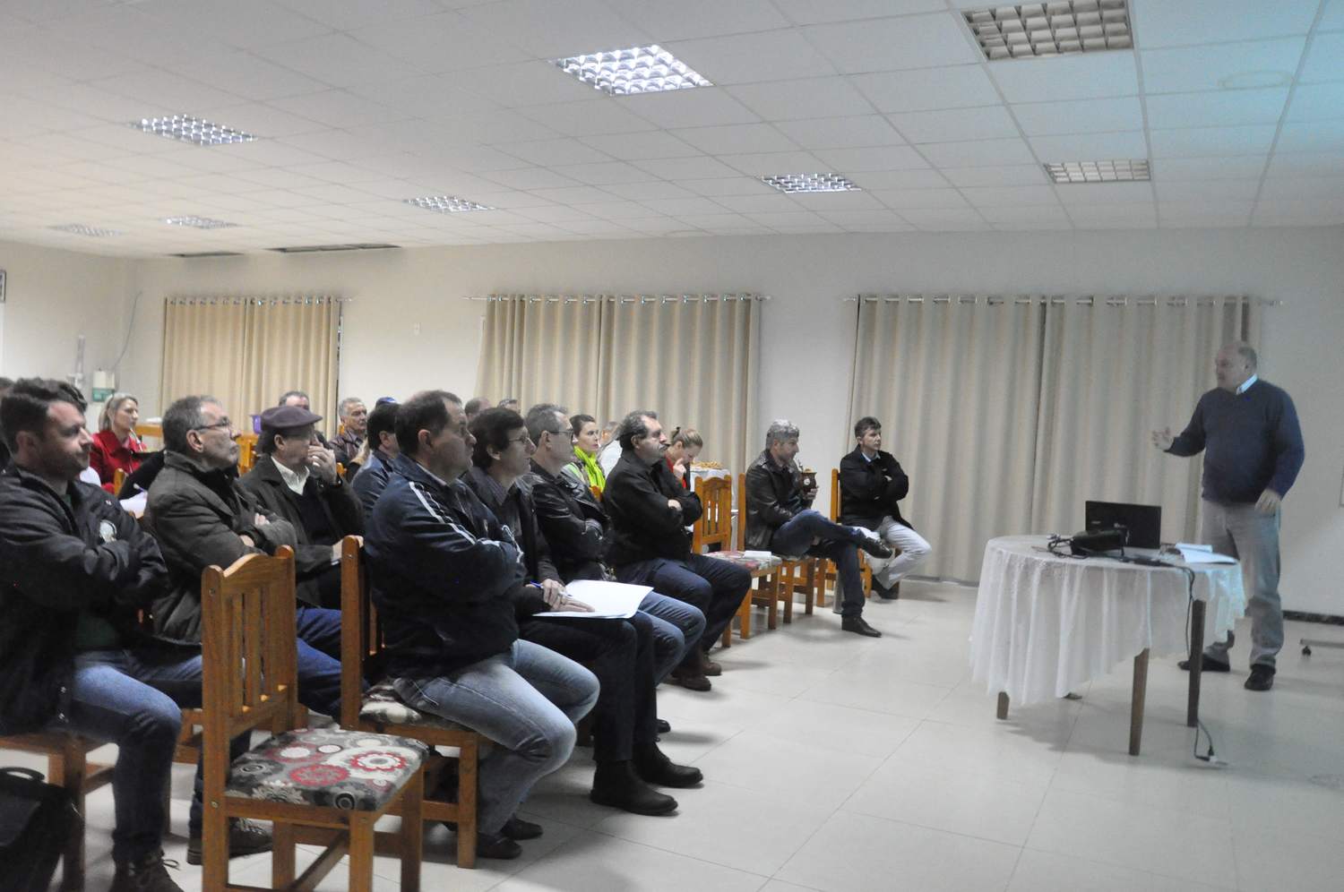 Programa de Incentivo a Produção e Consumo de Alimentos Agroecologicos tem seu projeto apresentado nesta semana.