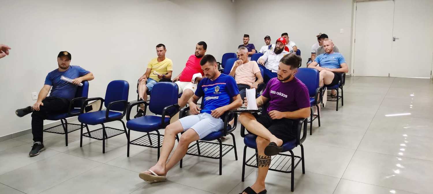 Prefeitura de Aratiba realiza primeira reunião sobre a 2ª Copa Aratiba de Futebol de Campo