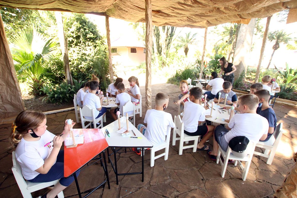 Estudantes de Aratiba tem experiência diferente em oficinas de Páscoa