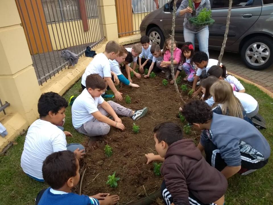 Projeto: Transformando espaços de forma sustentável.
