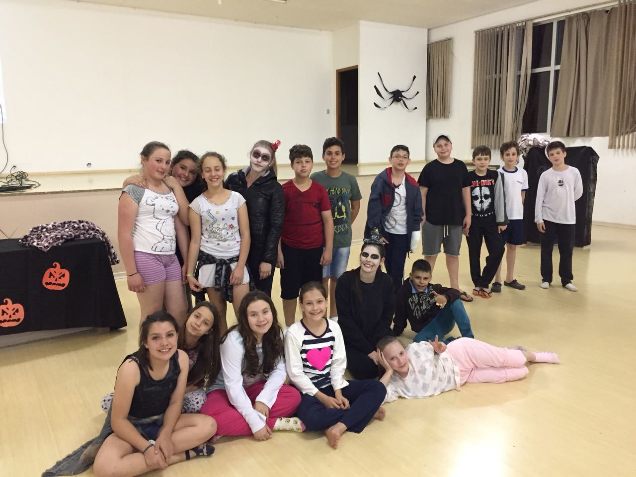 1º Acantonamento de Hallowen na Escola Municipal de Ensino Fundamental Aratiba.