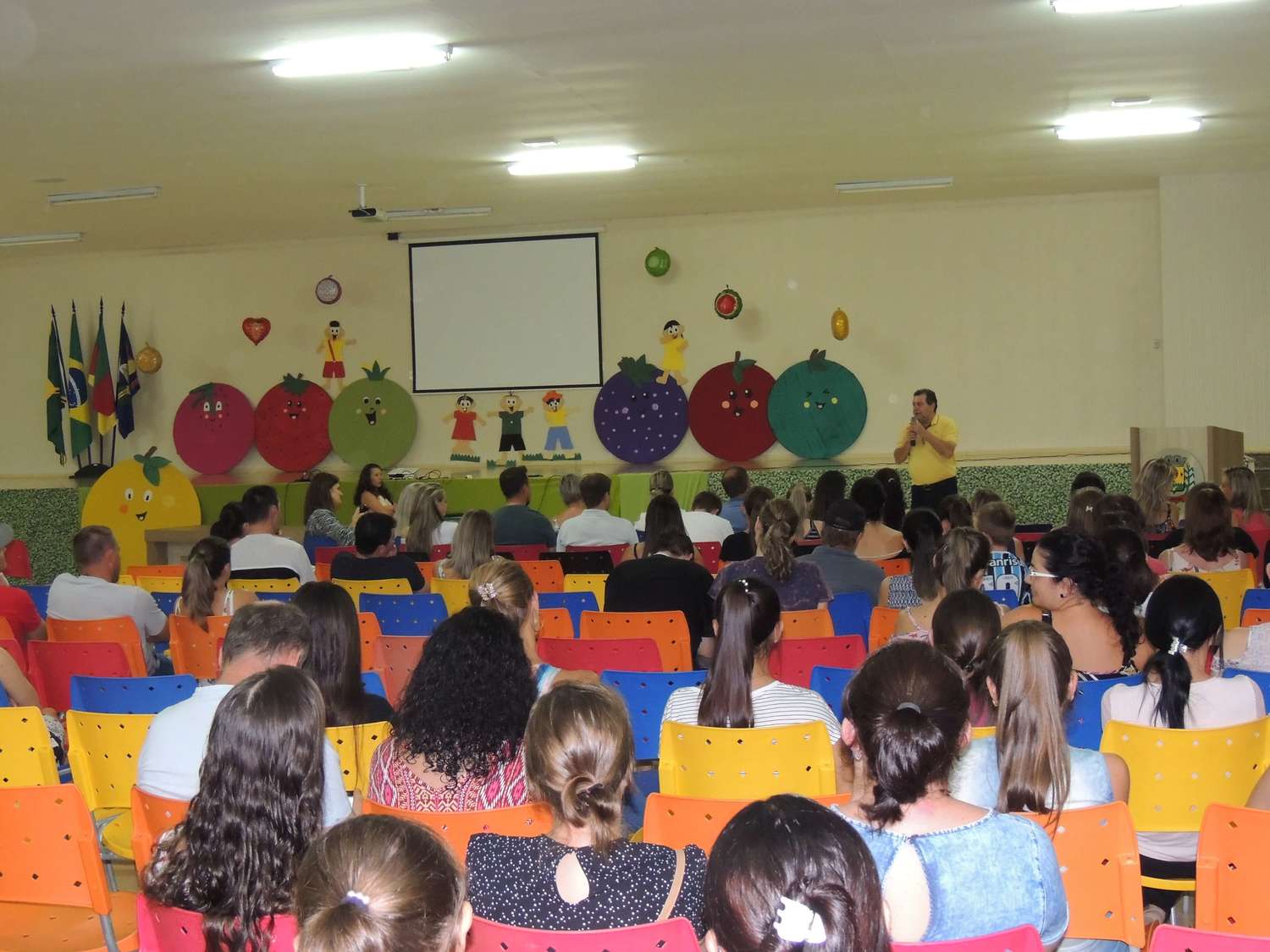 Educação nutricional: da agricultura para a escola.