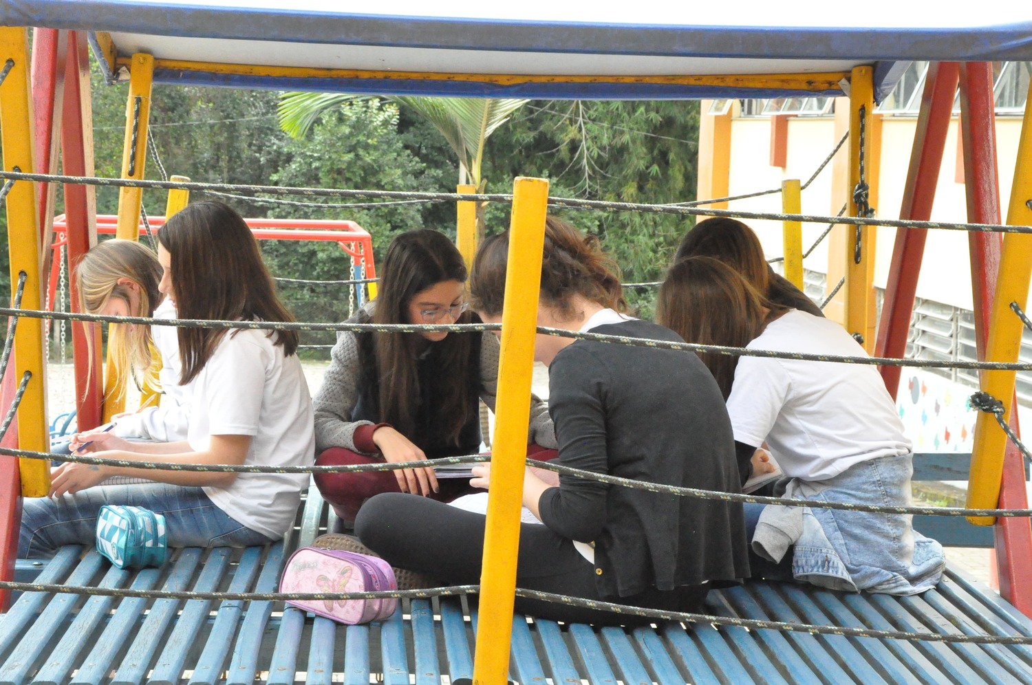 Educação que vai além das salas de aula